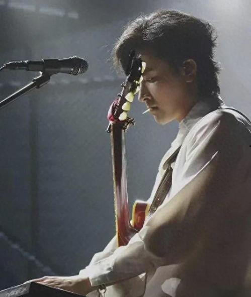 柳爽的女友爆料视频在线播放,揭秘明星恋情背后的真相  第2张